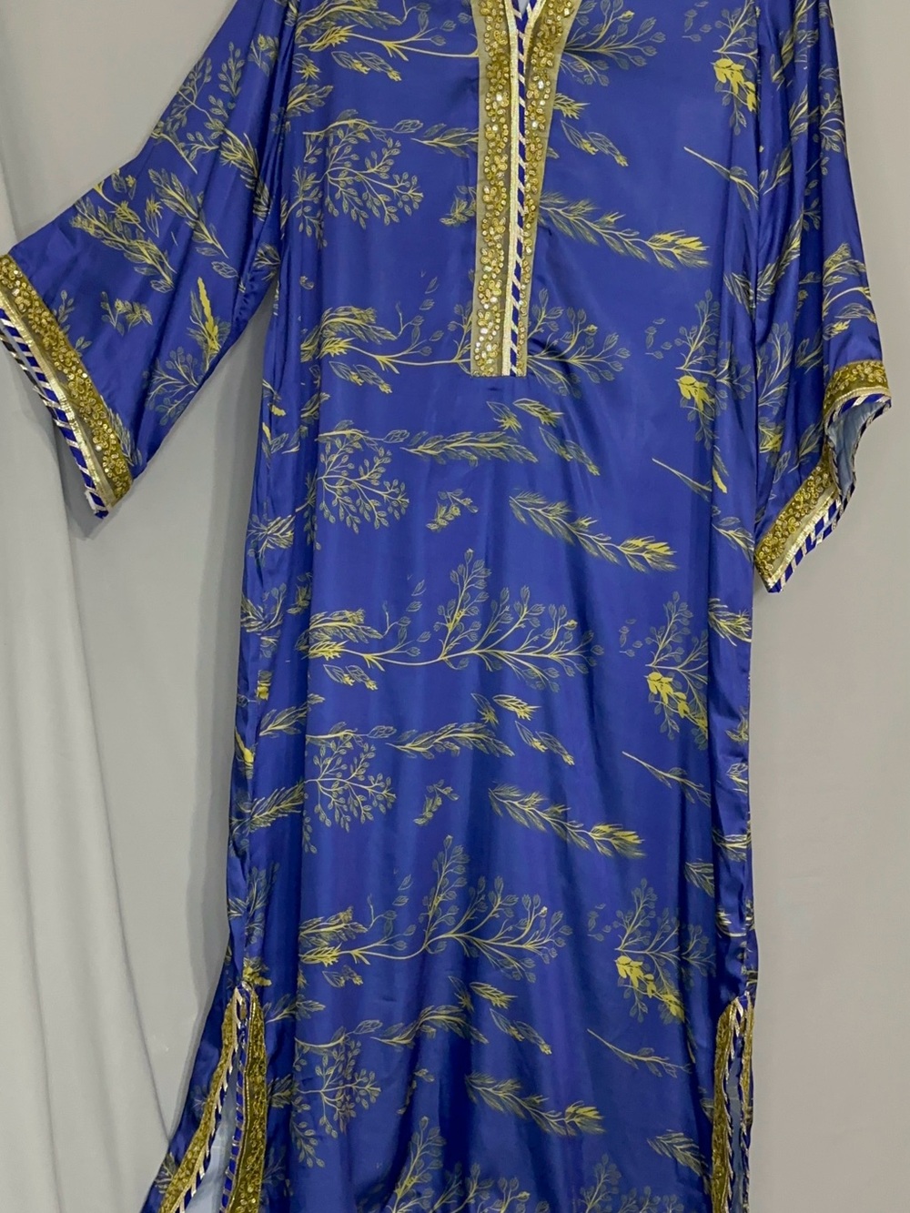 Embroidered Floral Satin Kaftan Dress - blue-olive
